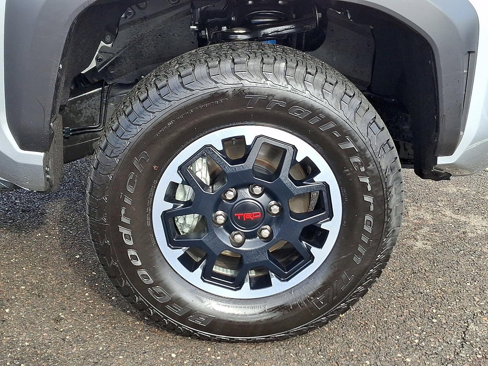 2025 Toyota Tacoma 4WD 4WD TRD Off Road Double Cab 5' Bed AT (Natl)