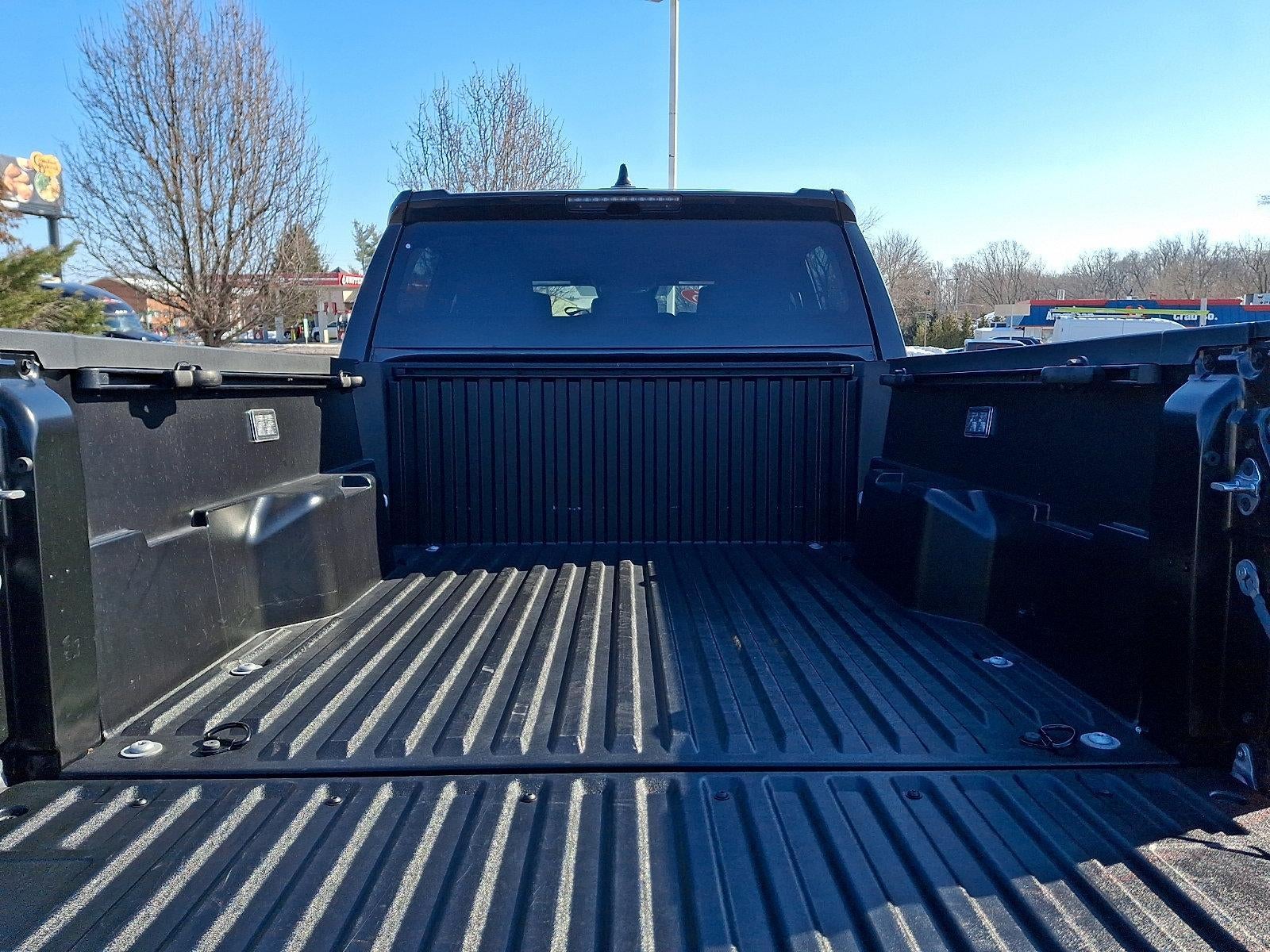 2025 Toyota Tacoma 4WD 4WD TRD Sport Double Cab 5' Bed AT (Natl)