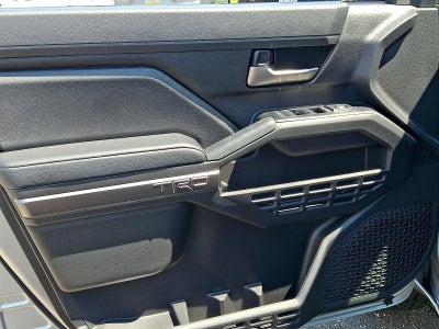 2026 Toyota Tacoma 4WD 4WD TRD Off Road Double Cab 5' Bed AT (Natl)