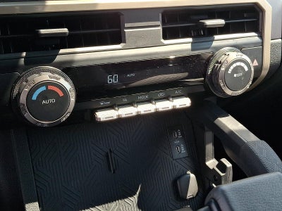 2026 Toyota Tacoma 4WD 4WD TRD Off Road Double Cab 5' Bed AT (Natl)
