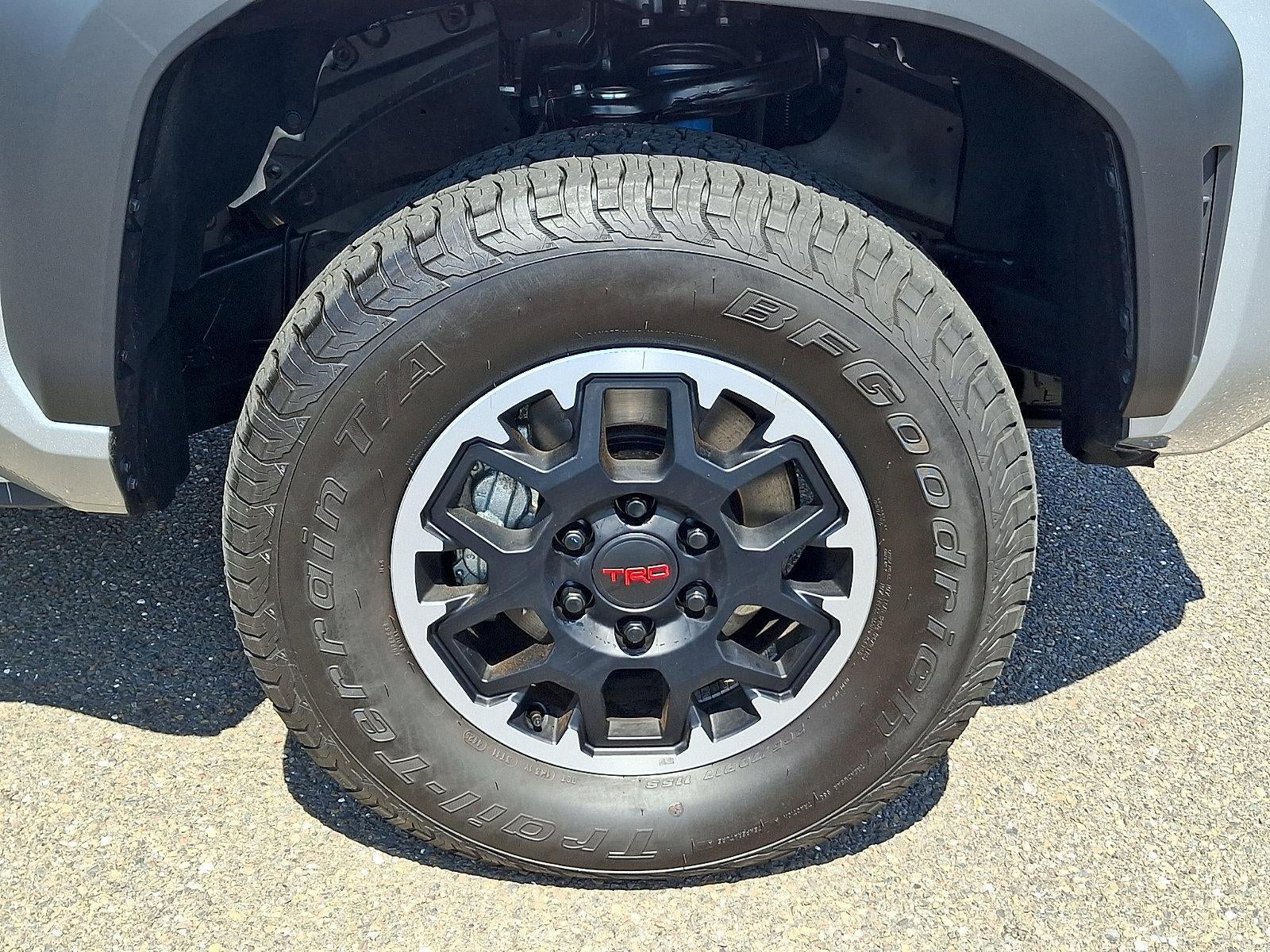 2026 Toyota Tacoma 4WD 4WD TRD Off Road Double Cab 5' Bed AT (Natl)