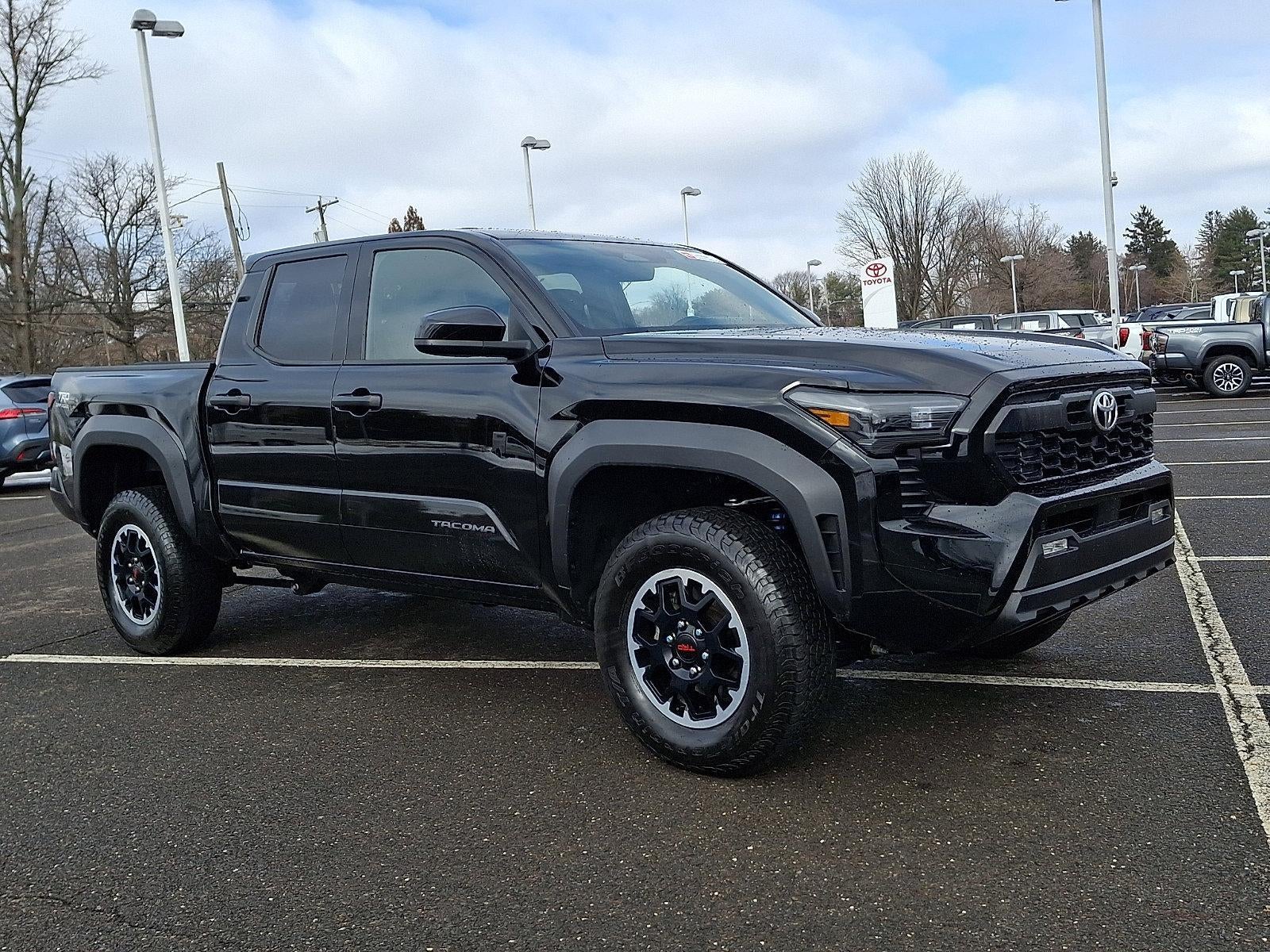2025 Toyota Tacoma 4WD 4WD TRD Off Road Double Cab 5' Bed AT (Natl)