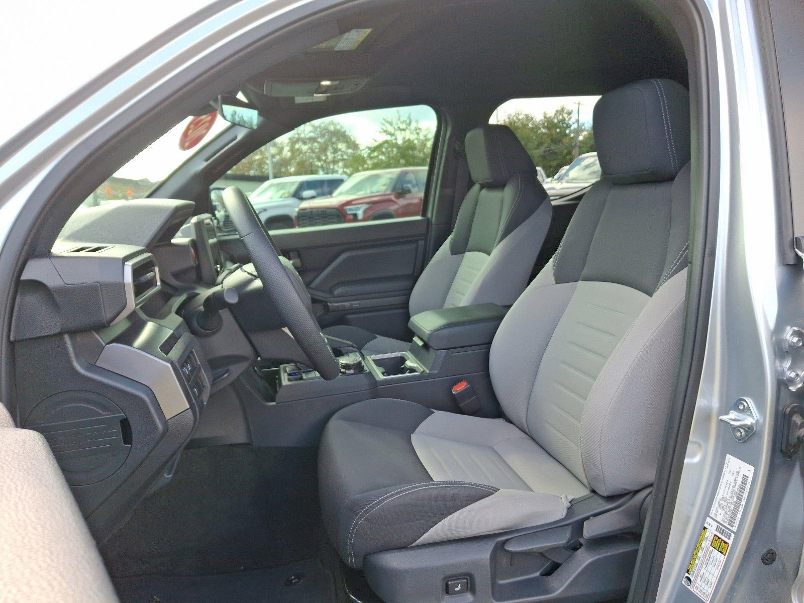 2025 Toyota Tacoma 4WD 4WD TRD Sport Double Cab 5' Bed AT (Natl)