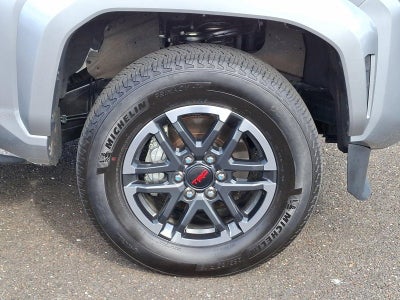 2025 Toyota Tacoma 4WD 4WD TRD Sport Double Cab 5' Bed AT (Natl)