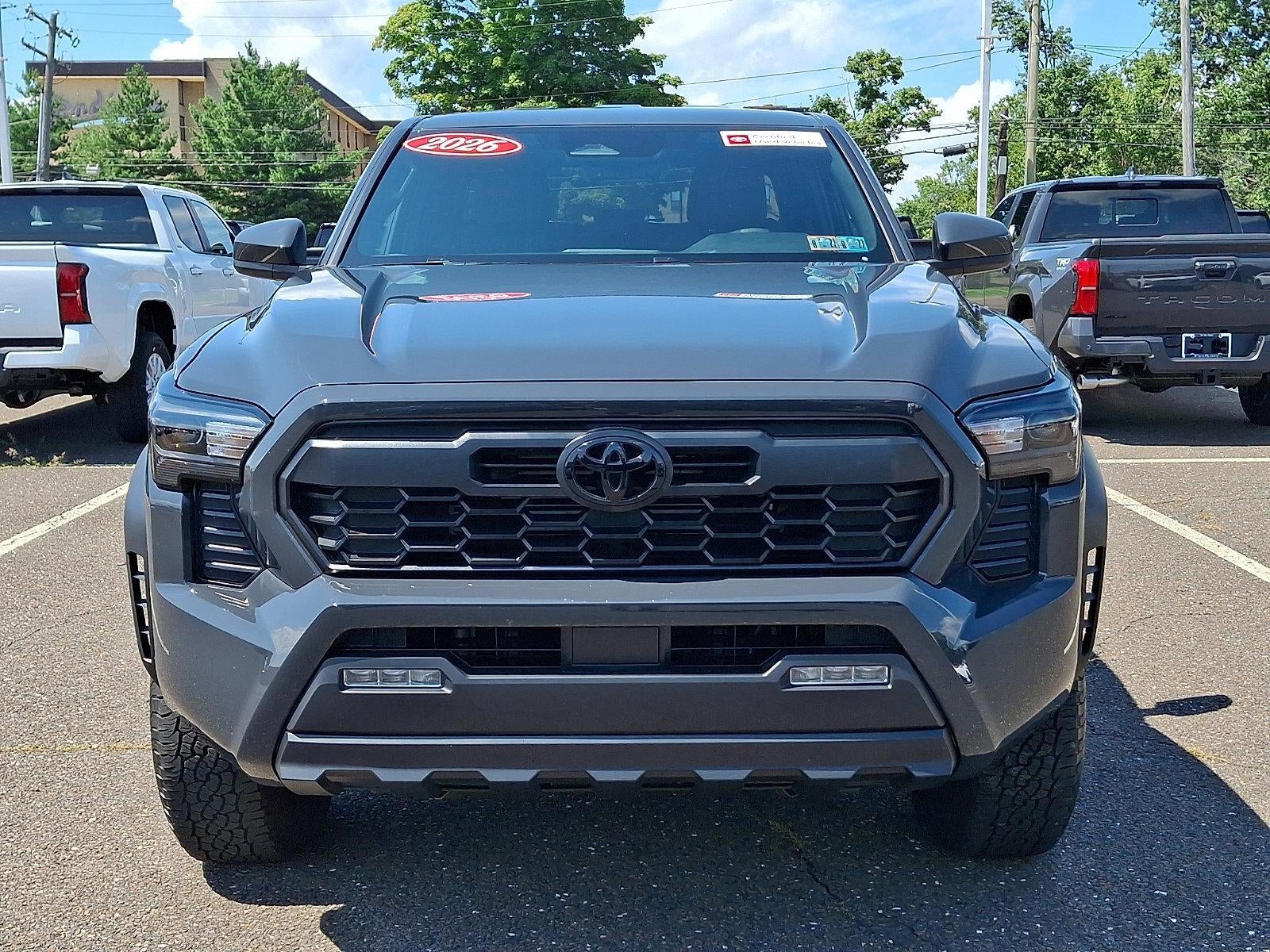 2026 Toyota Tacoma 4WD 4WD TRD Off Road Double Cab 5' Bed AT (Natl)