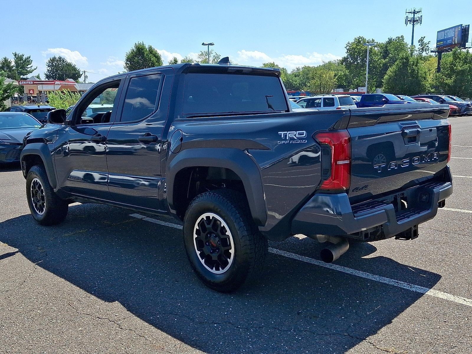 2026 Toyota Tacoma 4WD 4WD TRD Off Road Double Cab 5' Bed AT (Natl)