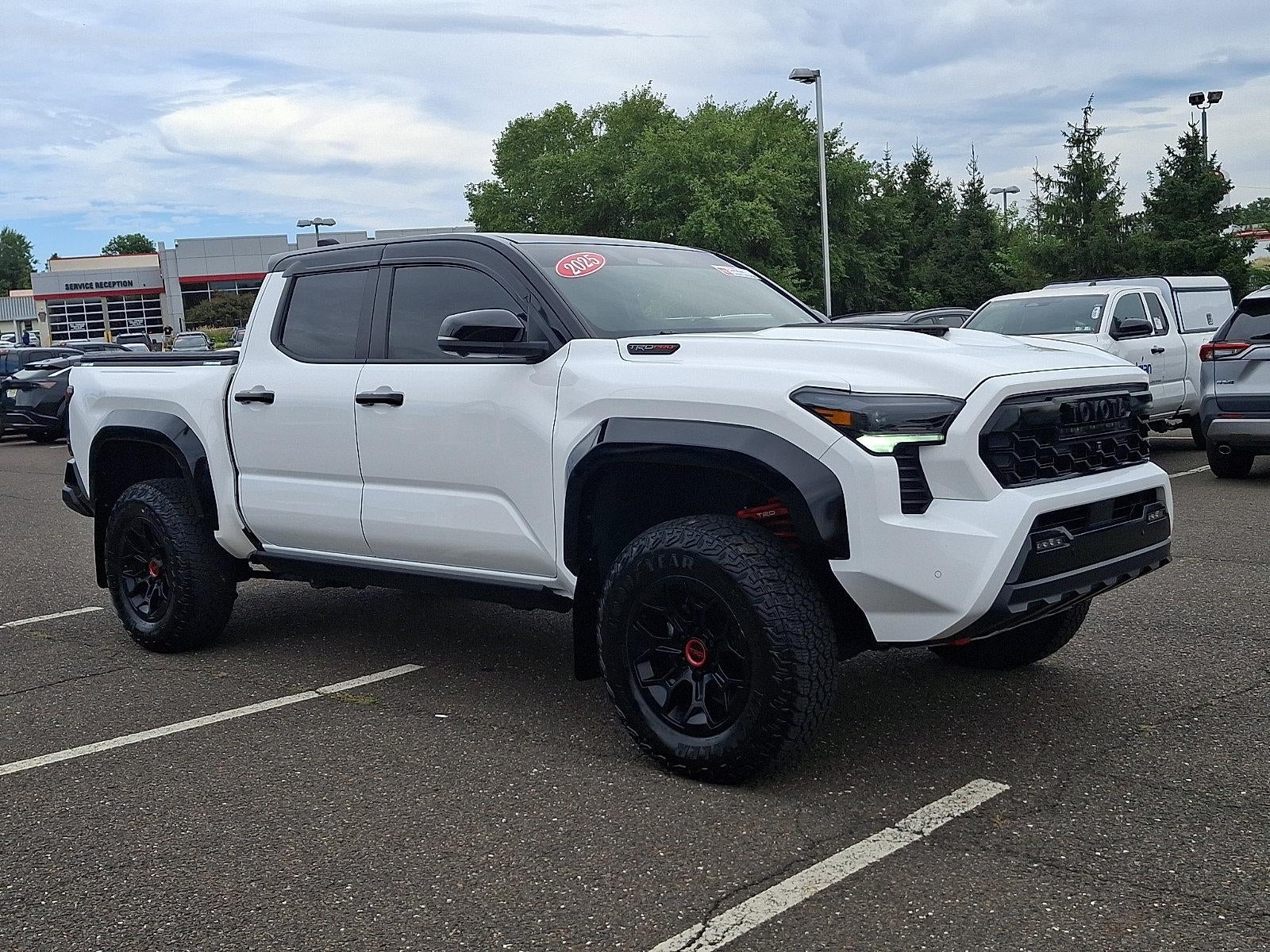2025 Toyota Tacoma 4WD 4WD TRD Pro Hybrid Double Cab 5' Bed AT (Natl)