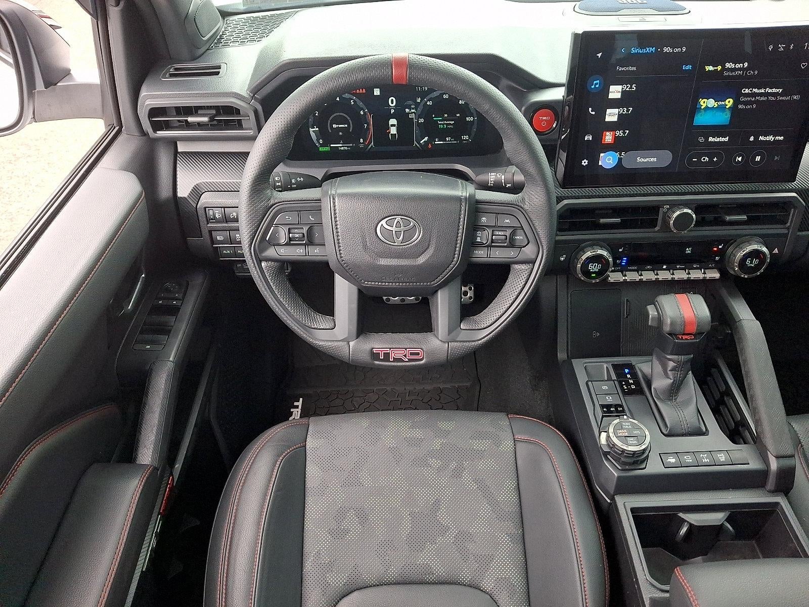 2025 Toyota Tacoma 4WD 4WD TRD Pro Hybrid Double Cab 5' Bed AT (Natl)