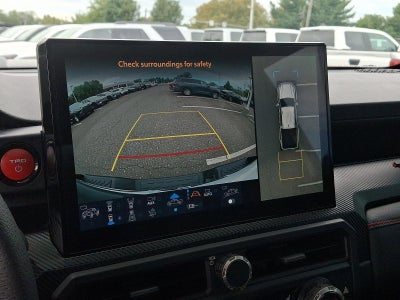 2025 Toyota Tacoma 4WD 4WD TRD Pro Hybrid Double Cab 5' Bed AT (Natl)