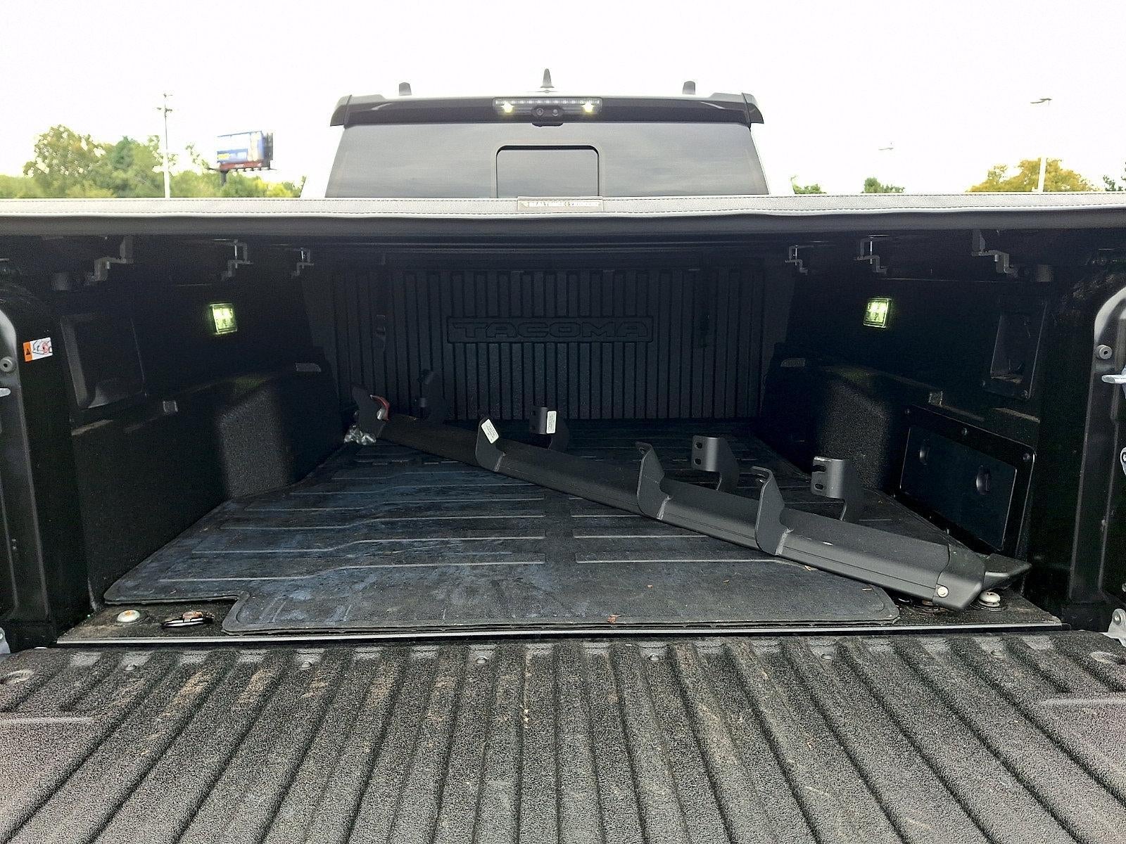 2025 Toyota Tacoma 4WD 4WD TRD Pro Hybrid Double Cab 5' Bed AT (Natl)