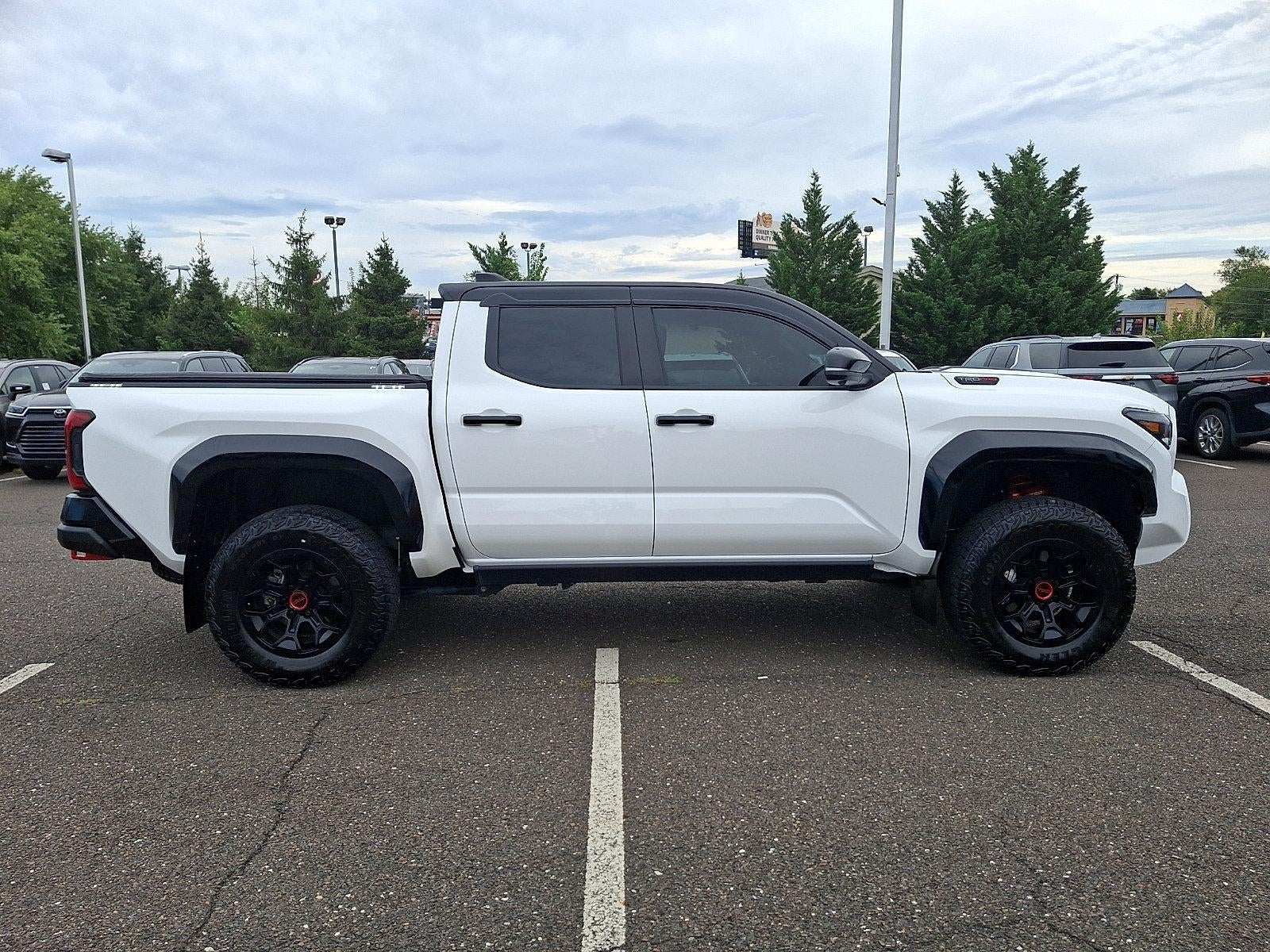 2025 Toyota Tacoma 4WD 4WD TRD Pro Hybrid Double Cab 5' Bed AT (Natl)