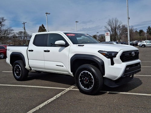 2025 Toyota Tacoma 4WD 4WD TRD Off Road Hybrid Double Cab 5' Bed AT (Natl)