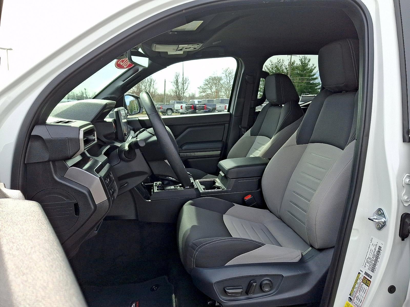 2025 Toyota Tacoma 4WD 4WD TRD Off Road Hybrid Double Cab 5' Bed AT (Natl)