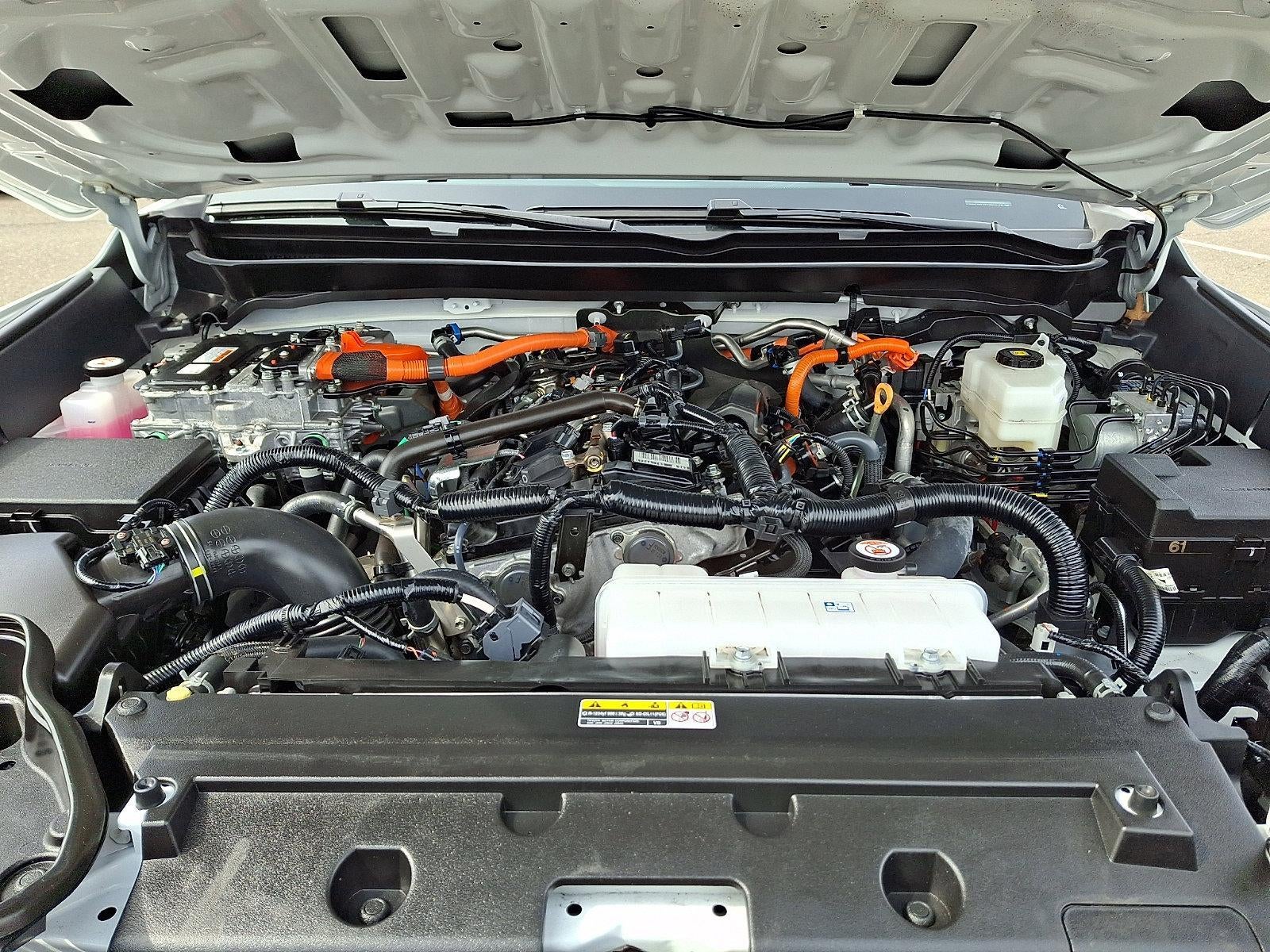 2025 Toyota Tacoma 4WD 4WD TRD Off Road Hybrid Double Cab 5' Bed AT (Natl)