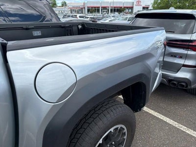 2025 Toyota Tacoma 4WD 4WD TRD Off Road Hybrid Double Cab 5' Bed AT (Natl)
