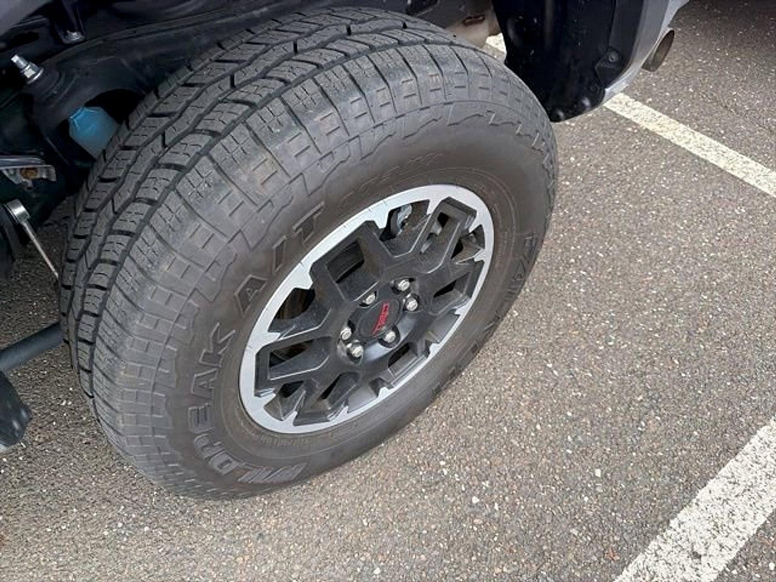 2025 Toyota Tacoma 4WD 4WD TRD Off Road Hybrid Double Cab 5' Bed AT (Natl)
