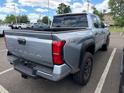 2025 Toyota Tacoma 4WD 4WD TRD Off Road Hybrid Double Cab 5' Bed AT (Natl)