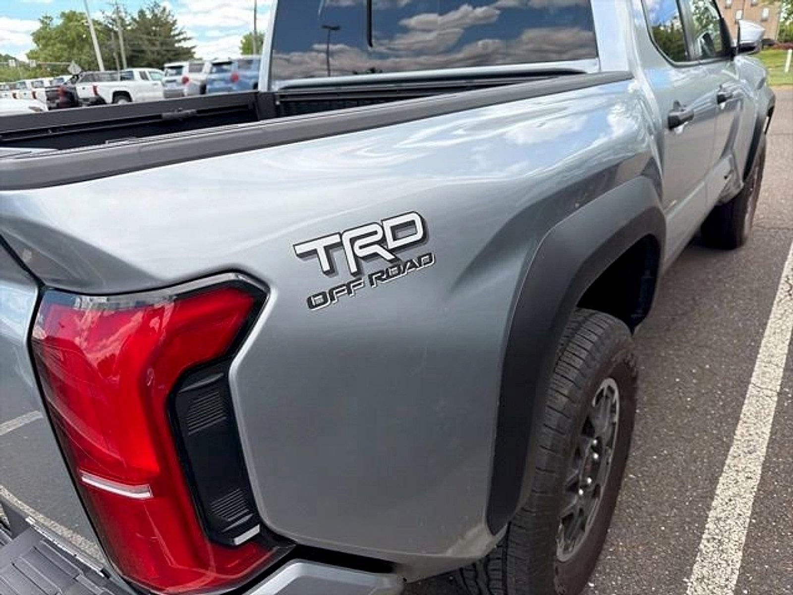 2025 Toyota Tacoma 4WD 4WD TRD Off Road Hybrid Double Cab 5' Bed AT (Natl)