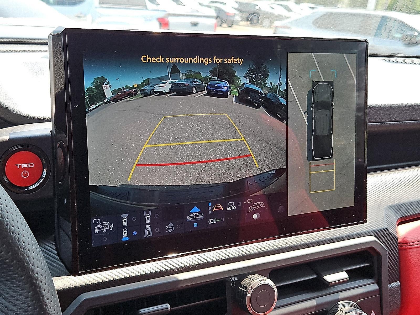 2024 Toyota Tacoma 4WD 4WD TRD Pro Hybrid Double Cab 5' Bed AT (Natl)