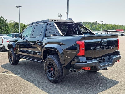 2024 Toyota Tacoma 4WD 4WD TRD Pro Hybrid Double Cab 5' Bed AT (Natl)