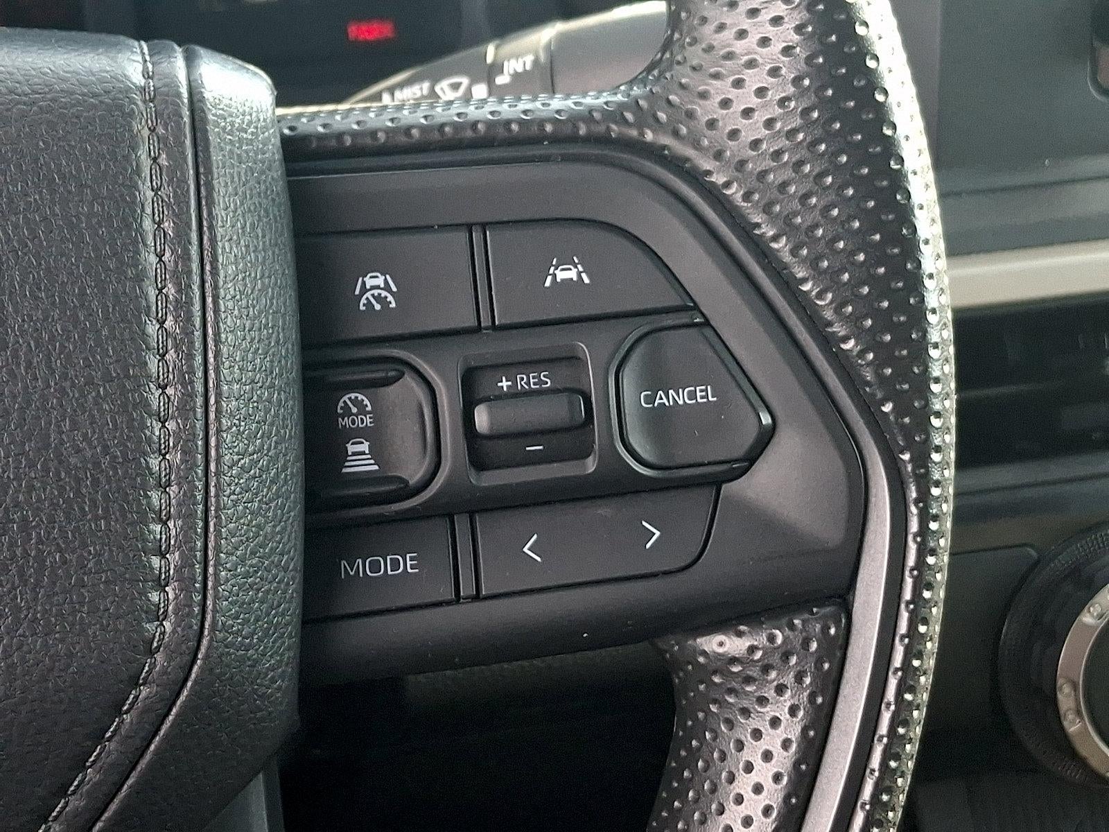 2025 Toyota Tacoma 4WD 4WD SR Double Cab 5' Bed AT (GS)