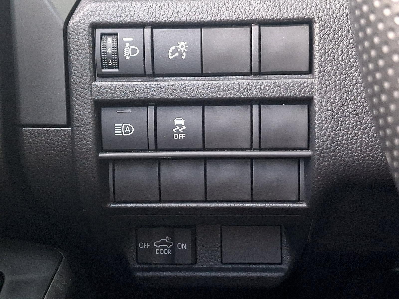 2025 Toyota Tacoma 4WD 4WD SR Double Cab 5' Bed AT (GS)