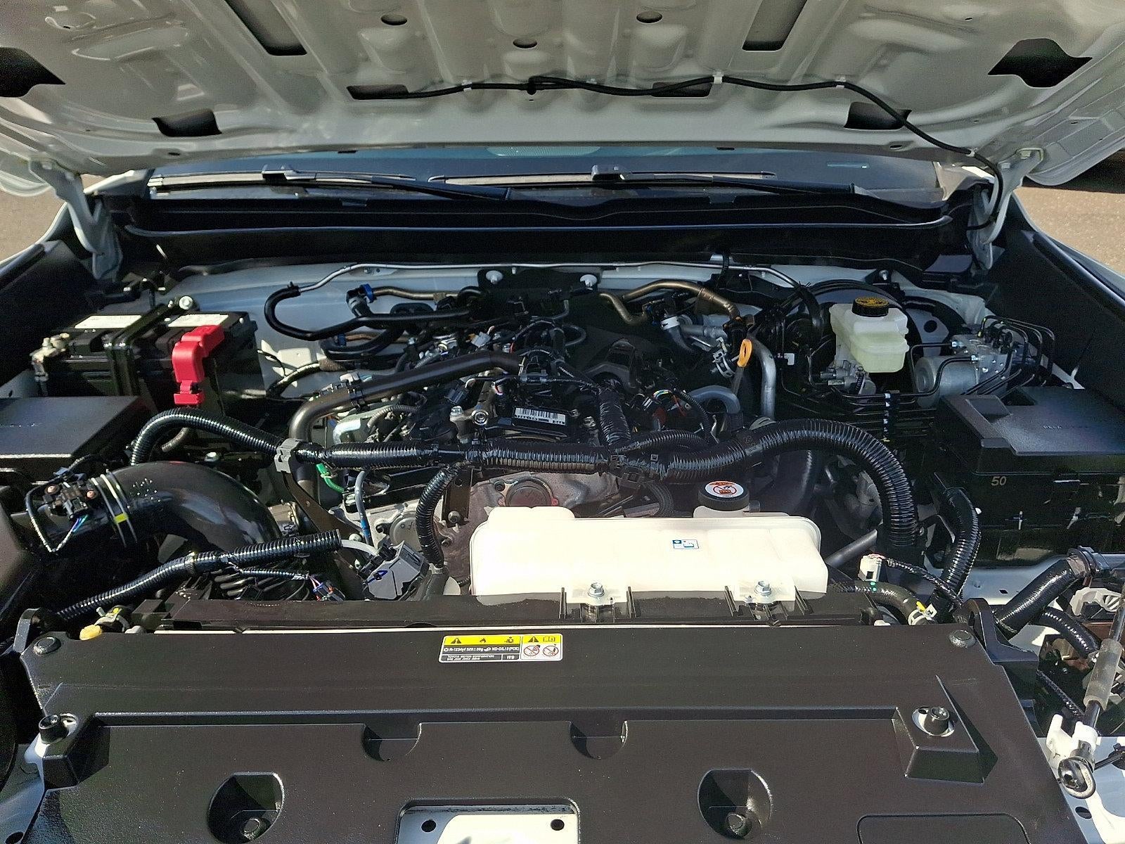 2025 Toyota Tacoma 4WD 4WD SR Double Cab 5' Bed AT (GS)