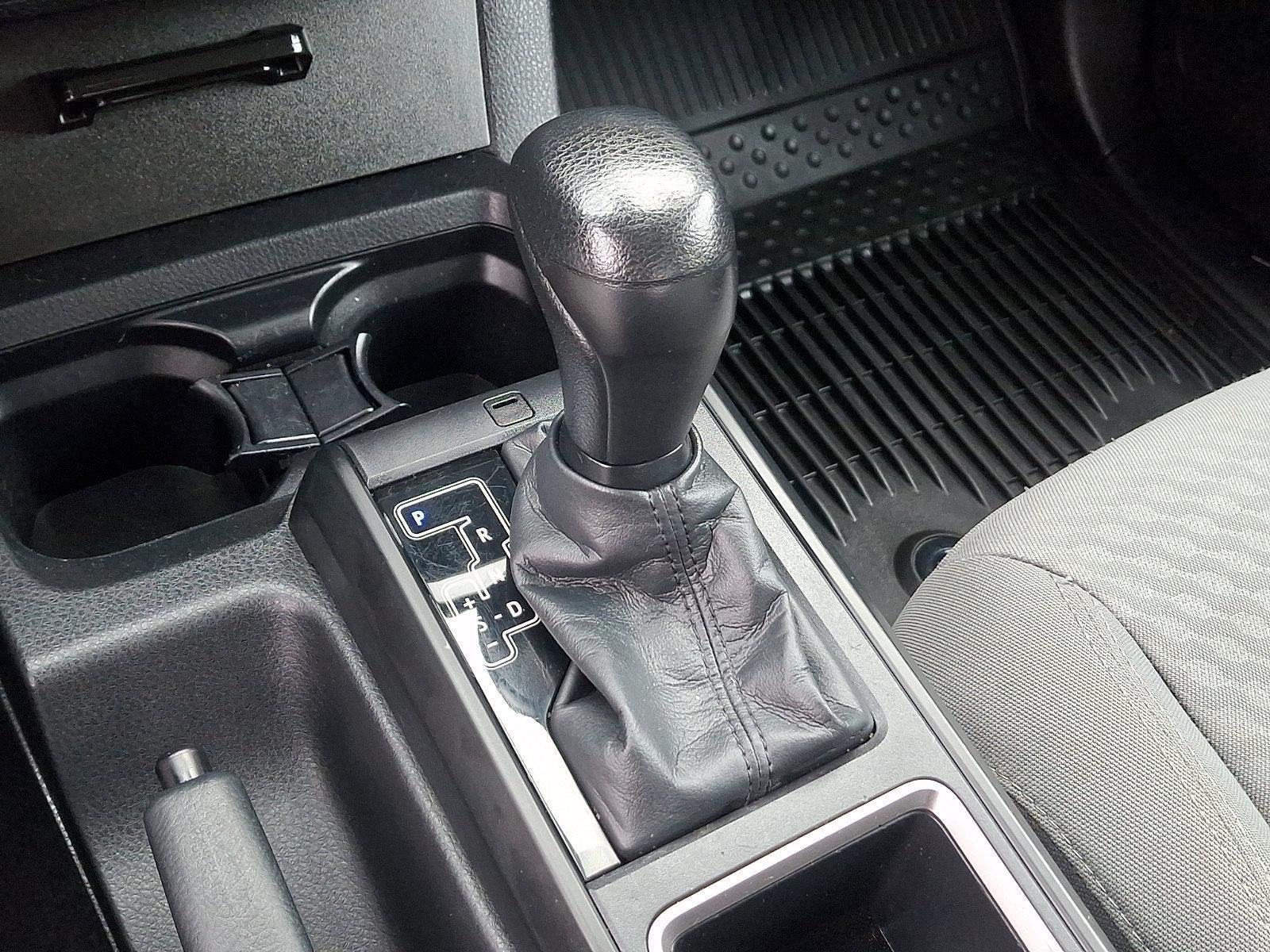 2022 Toyota Tacoma 2WD 2WD SR Access Cab 6' Bed I4 AT (GS)