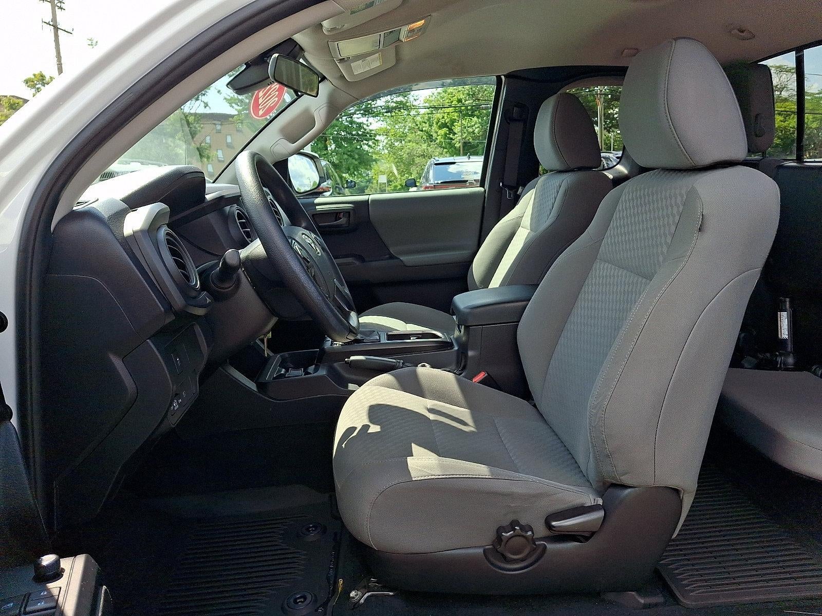 2022 Toyota Tacoma 4WD 4WD SR Access Cab 6' Bed I4 AT (Natl)