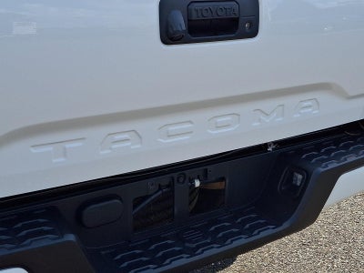 2022 Toyota Tacoma 4WD 4WD SR Access Cab 6' Bed I4 AT (Natl)