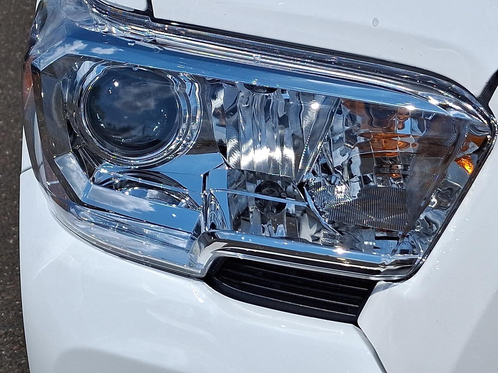 2022 Toyota Tacoma 4WD 4WD SR Access Cab 6' Bed I4 AT (Natl)