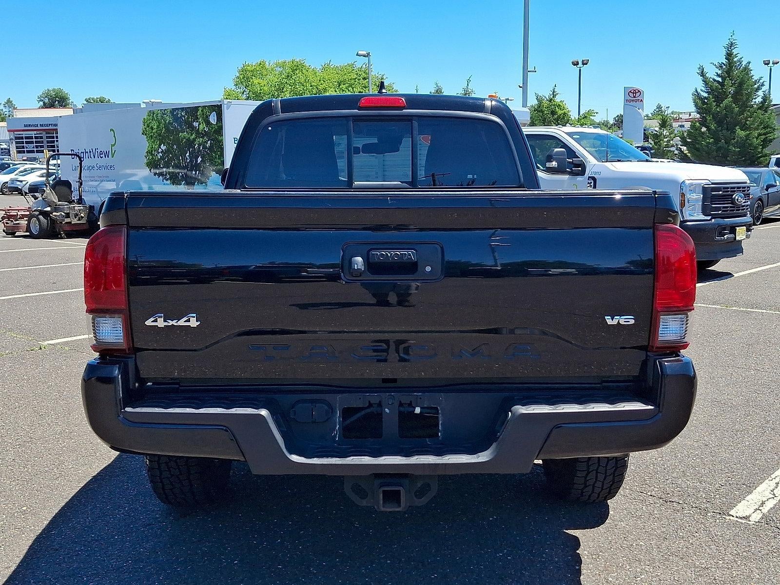 2022 Toyota Tacoma 4WD 4WD SR5 Access Cab 6' Bed V6 AT (SE)