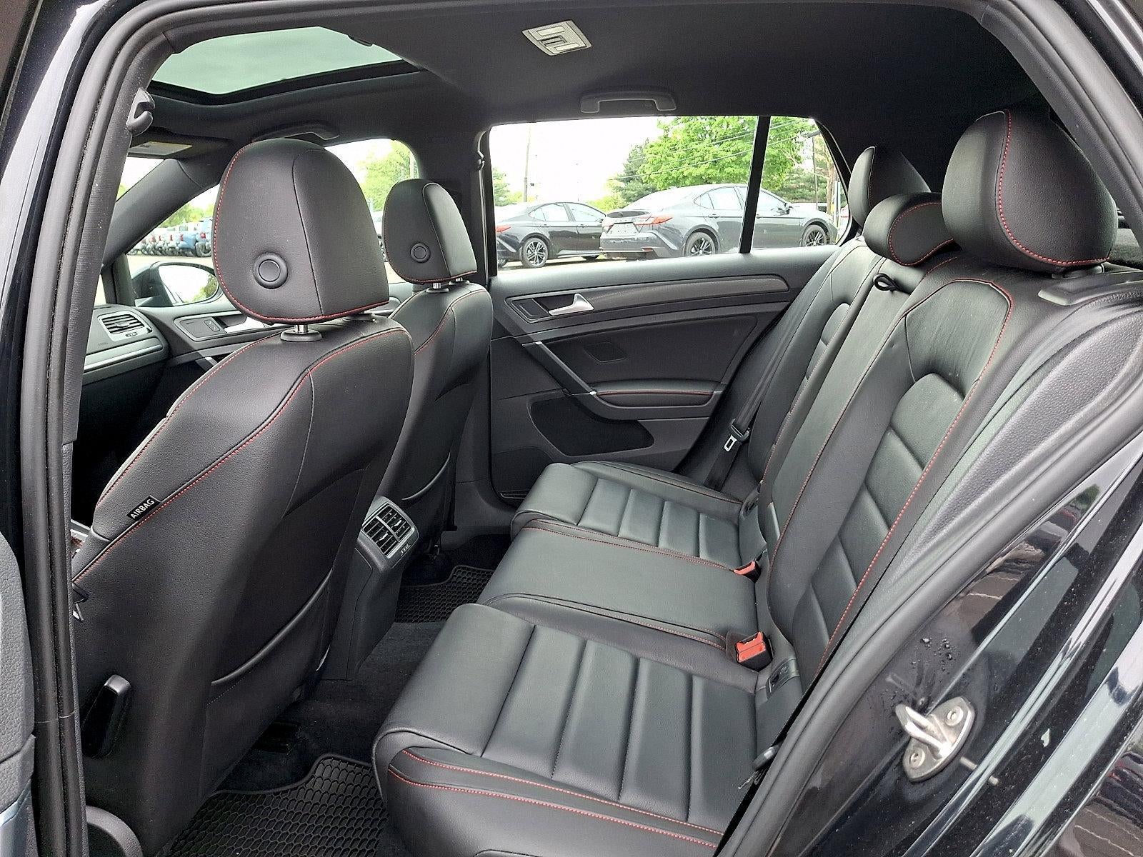 2019 Volkswagen Golf GTI 2.0T SE DSG