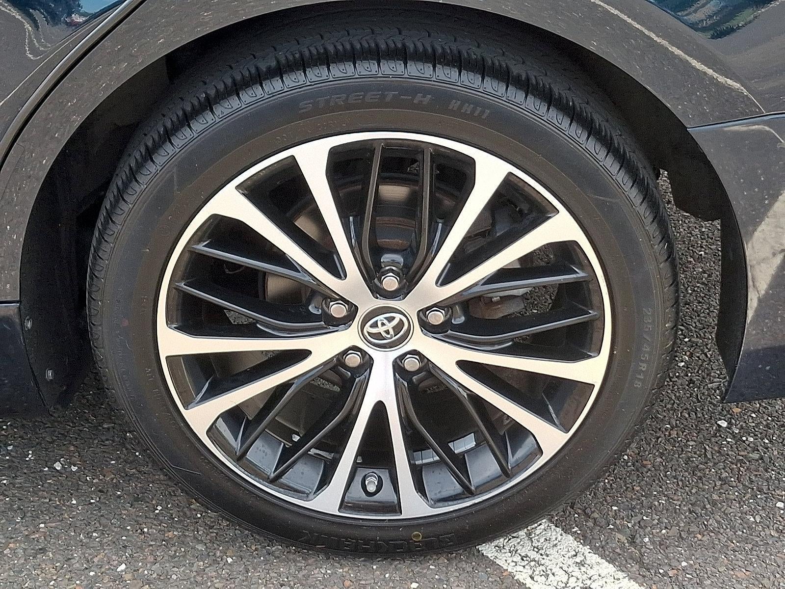 2018 Toyota Camry SE Auto (SE)