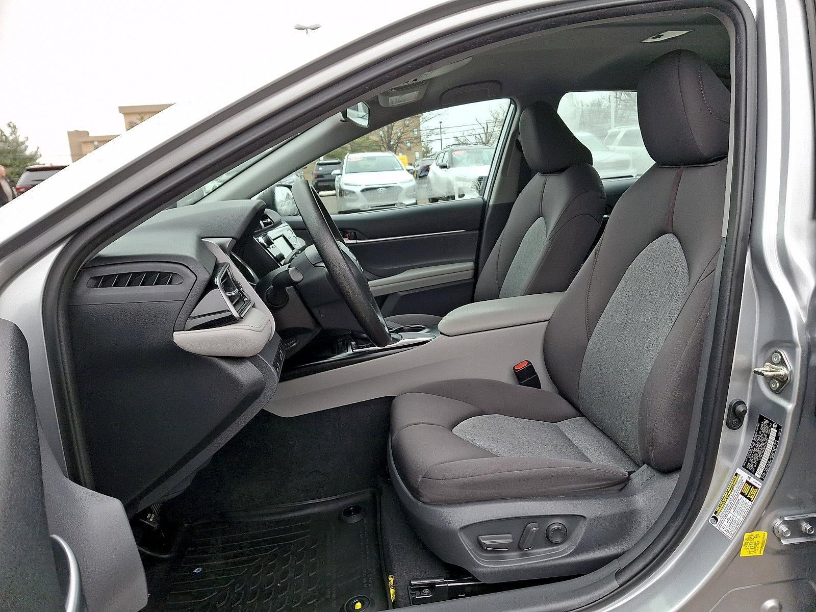 2019 Toyota Camry LE Auto (Natl)