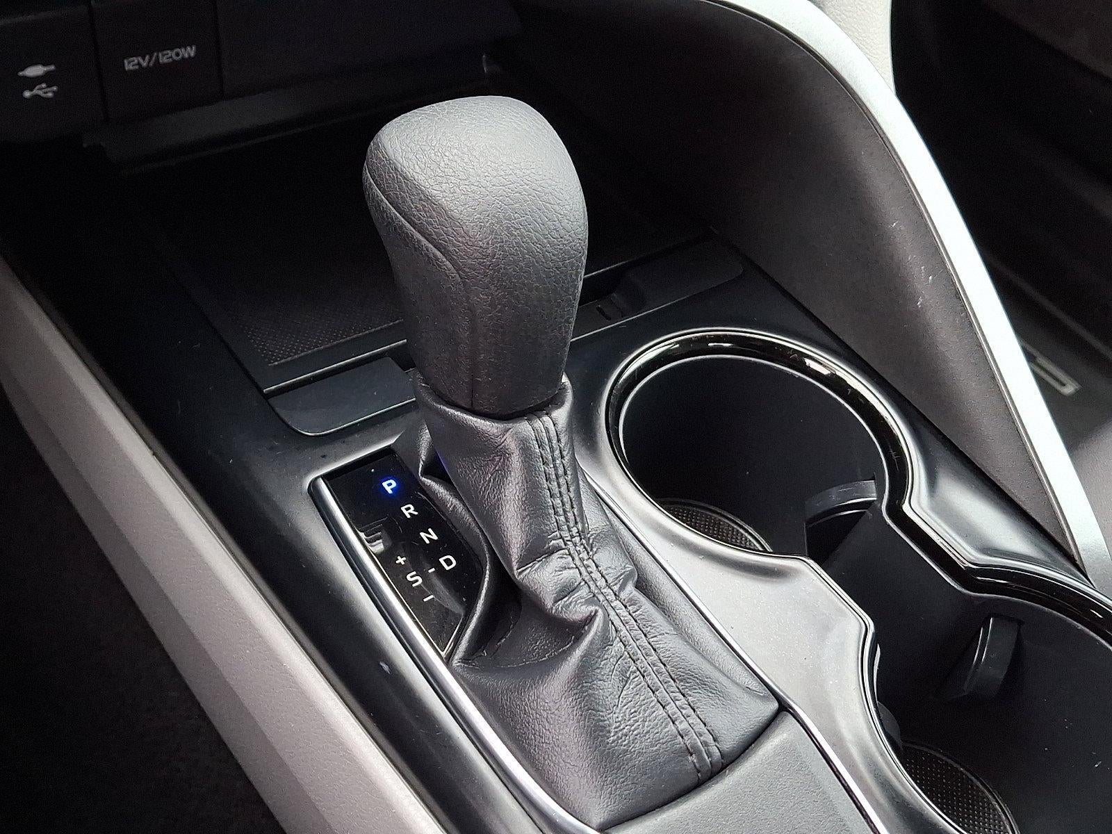 2019 Toyota Camry LE Auto (Natl)