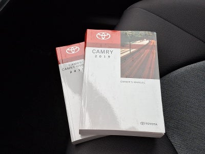 2019 Toyota Camry LE Auto (Natl)