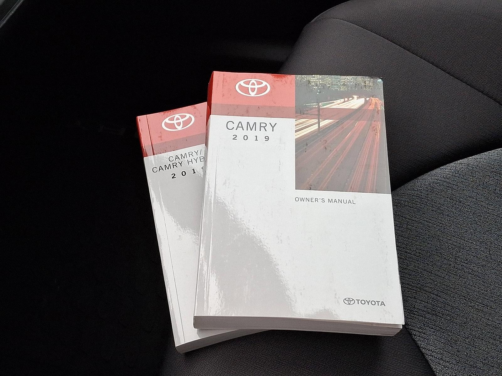 2019 Toyota Camry LE Auto (Natl)