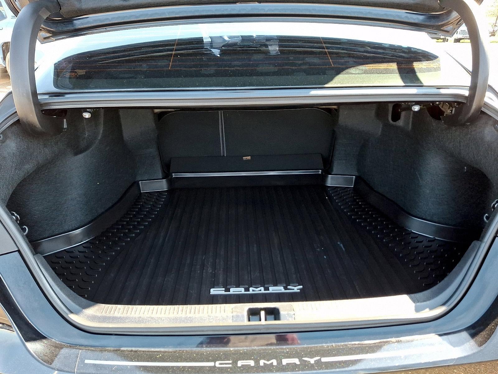 2018 Toyota Camry LE Auto (Natl)