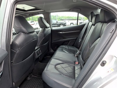 2019 Toyota Camry Hybrid XLE CVT (Natl)