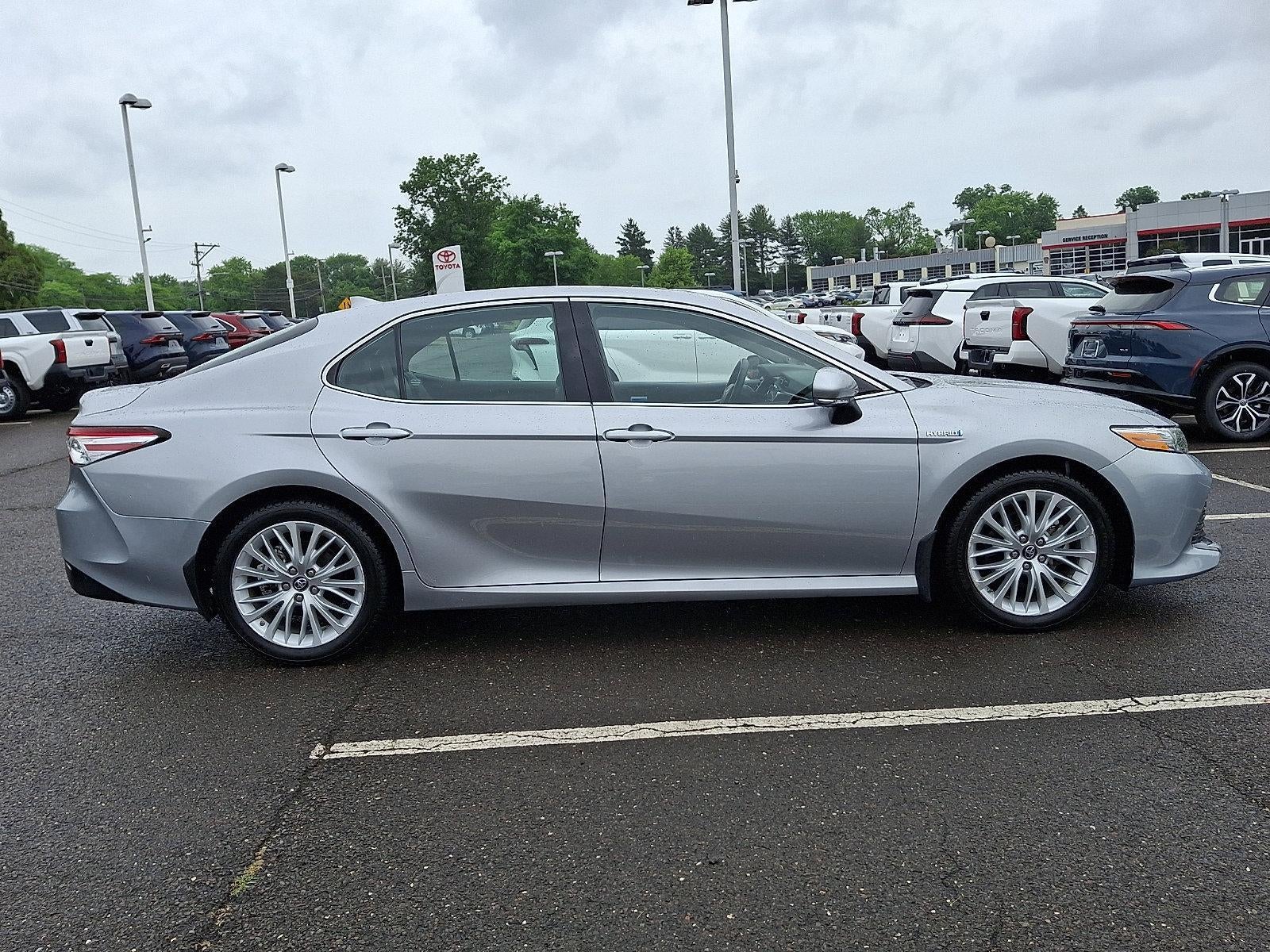 2019 Toyota Camry Hybrid XLE CVT (Natl)