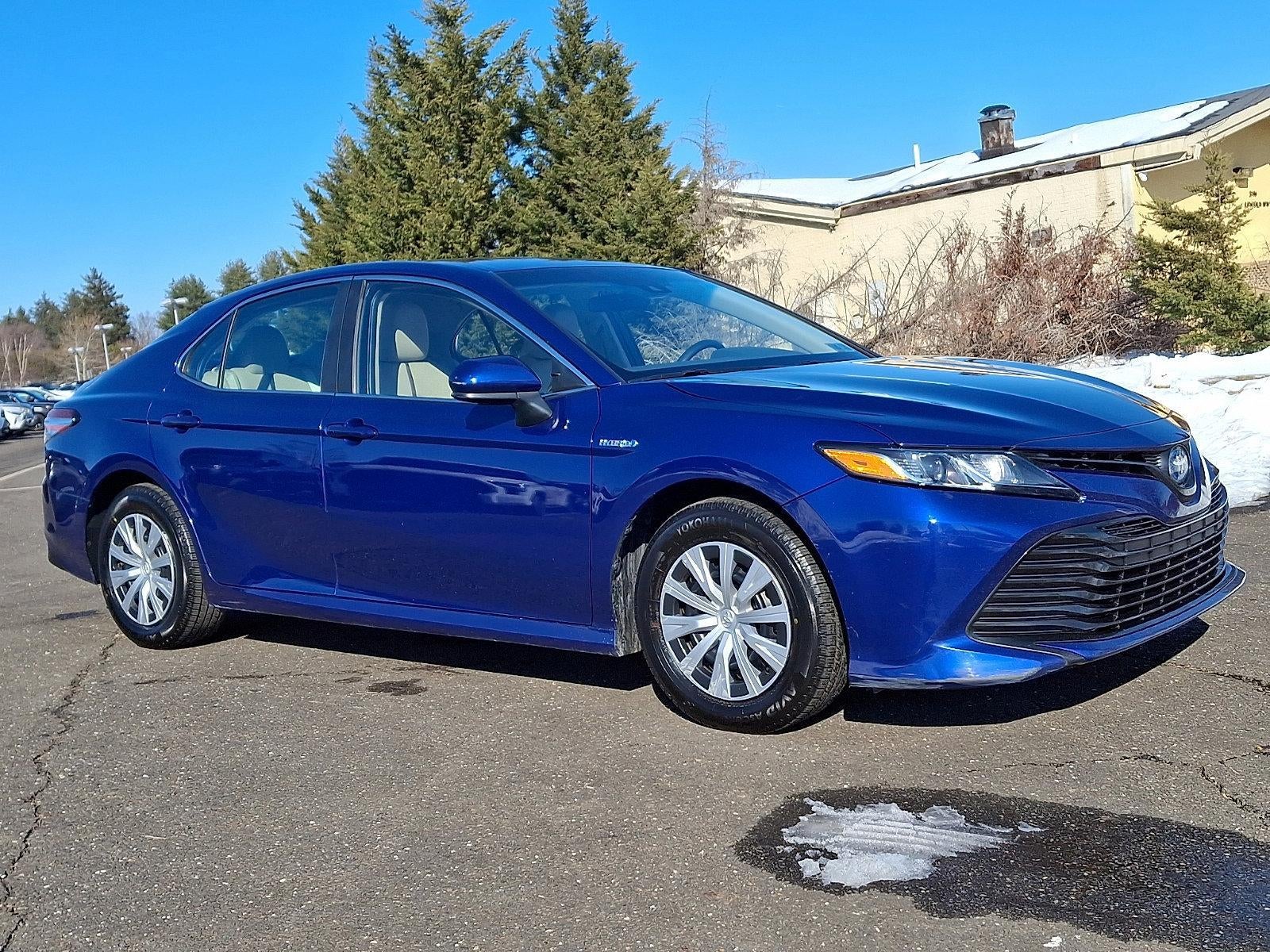 2018 Toyota Camry Hybrid LE CVT (Natl)