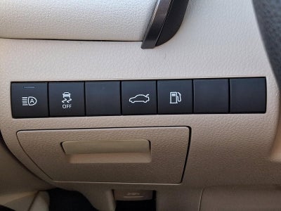 2018 Toyota Camry Hybrid LE CVT (Natl)