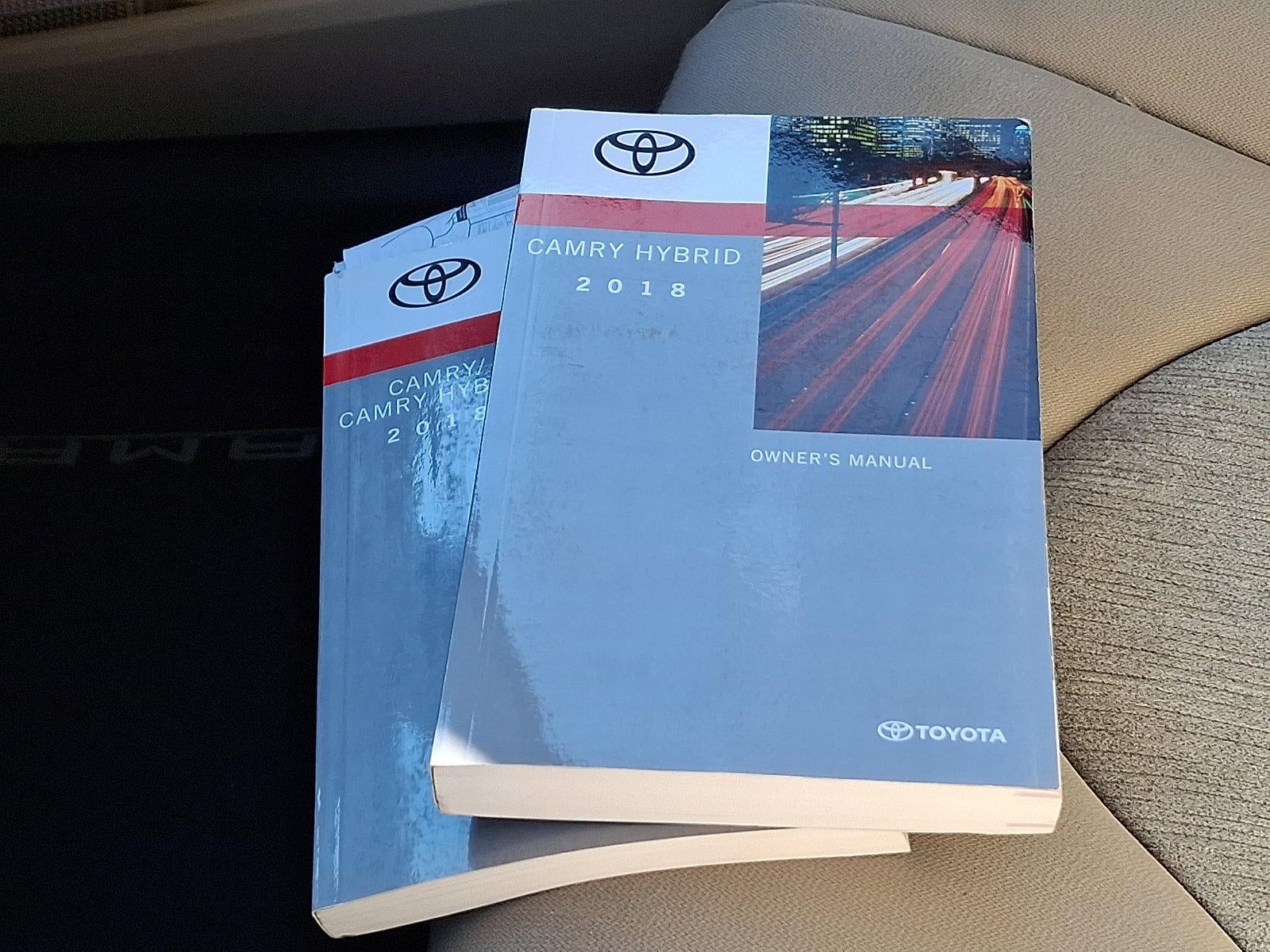 2018 Toyota Camry Hybrid LE CVT (Natl)