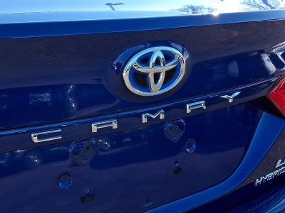 2018 Toyota Camry Hybrid LE CVT (Natl)