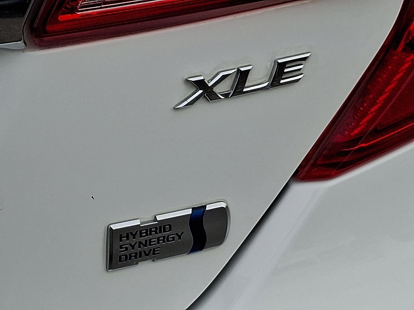 2012 Toyota Camry Hybrid 4dr Sdn XLE (Natl)