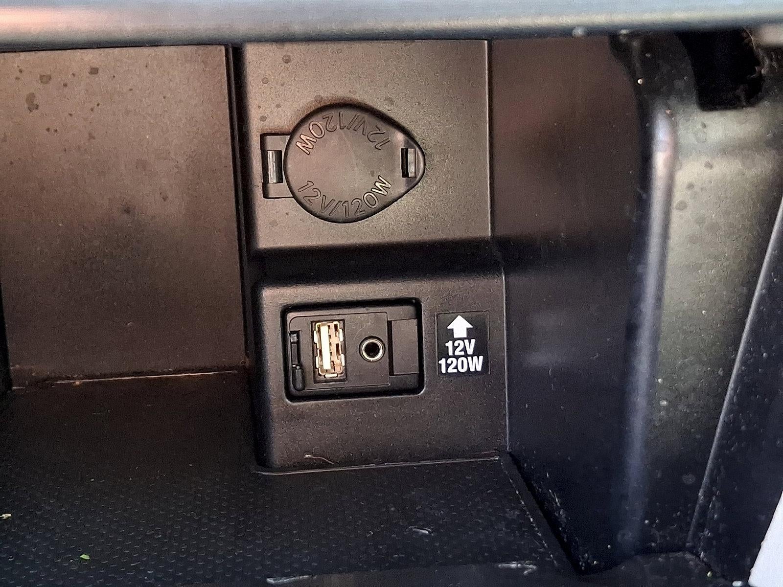 2014 Toyota Camry 2014.5 4dr Sdn I4 Auto LE (Natl)