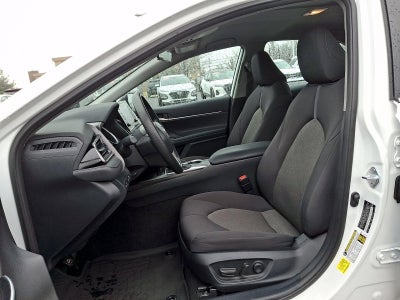 2024 Toyota Camry LE Auto (Natl)