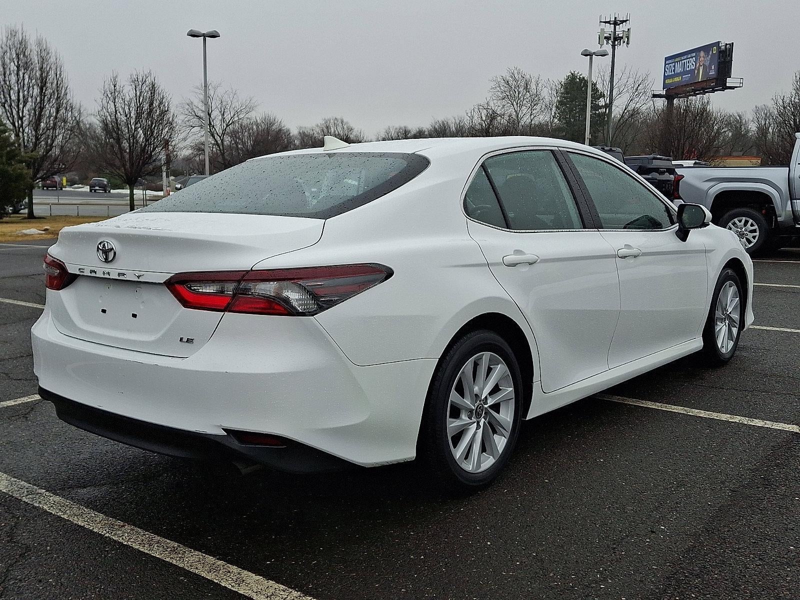 2024 Toyota Camry LE Auto (Natl)