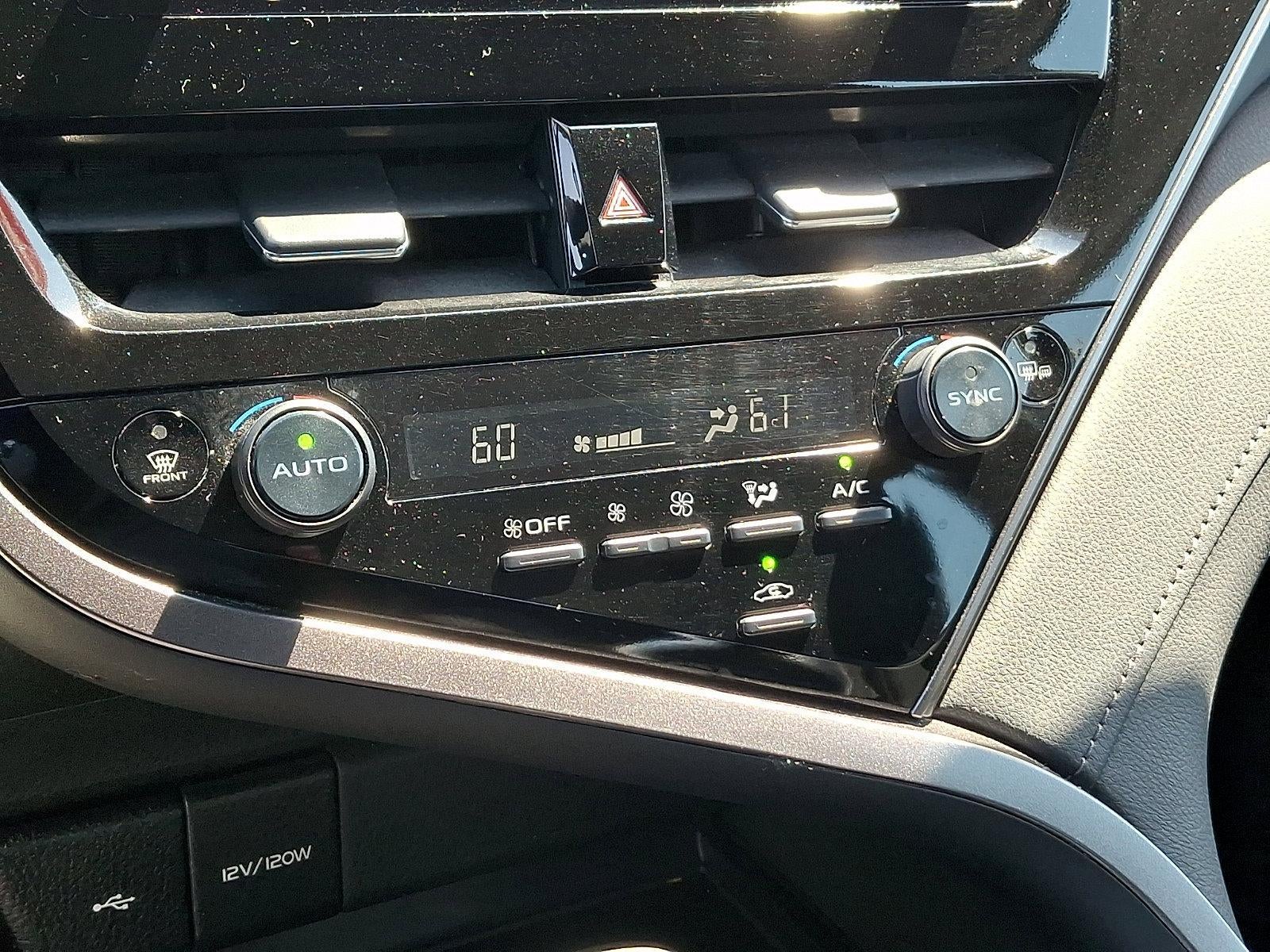 2024 Toyota Camry LE Auto (SE)